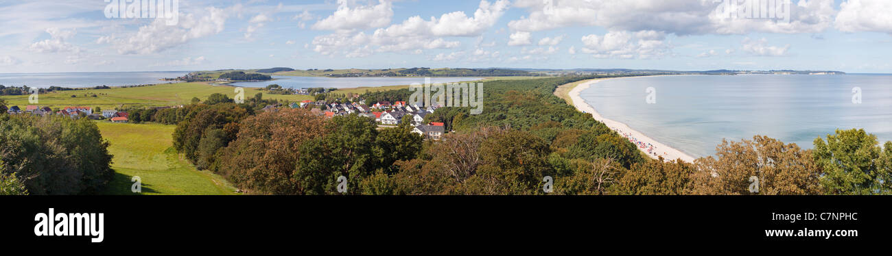 Vue sur la péninsule de Thiesow Monchgut, Ruegen, Mecklenburg Vorpommern, Allemagne Banque D'Images