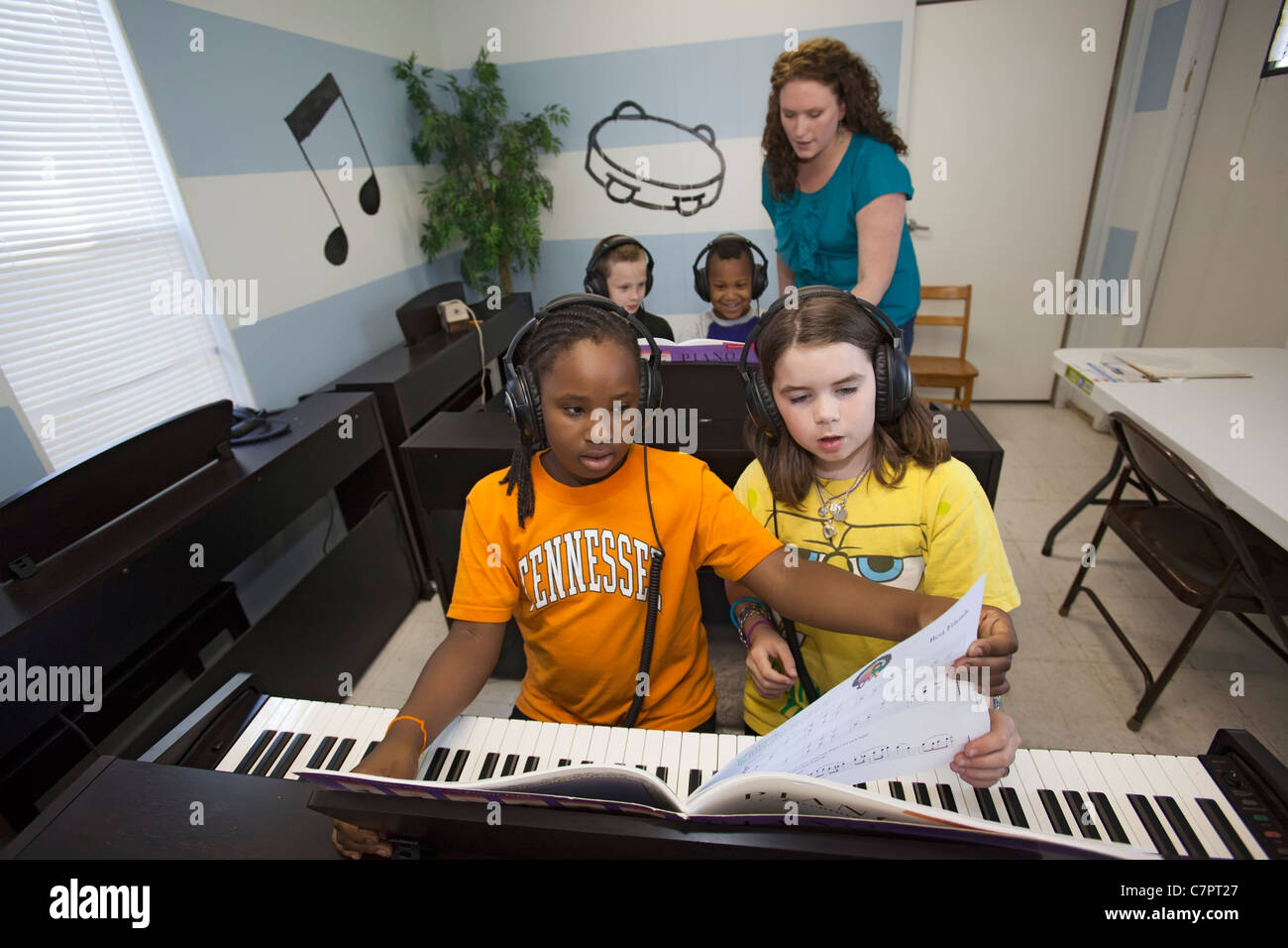 Programme après au Wesley House Community Centre Banque D'Images