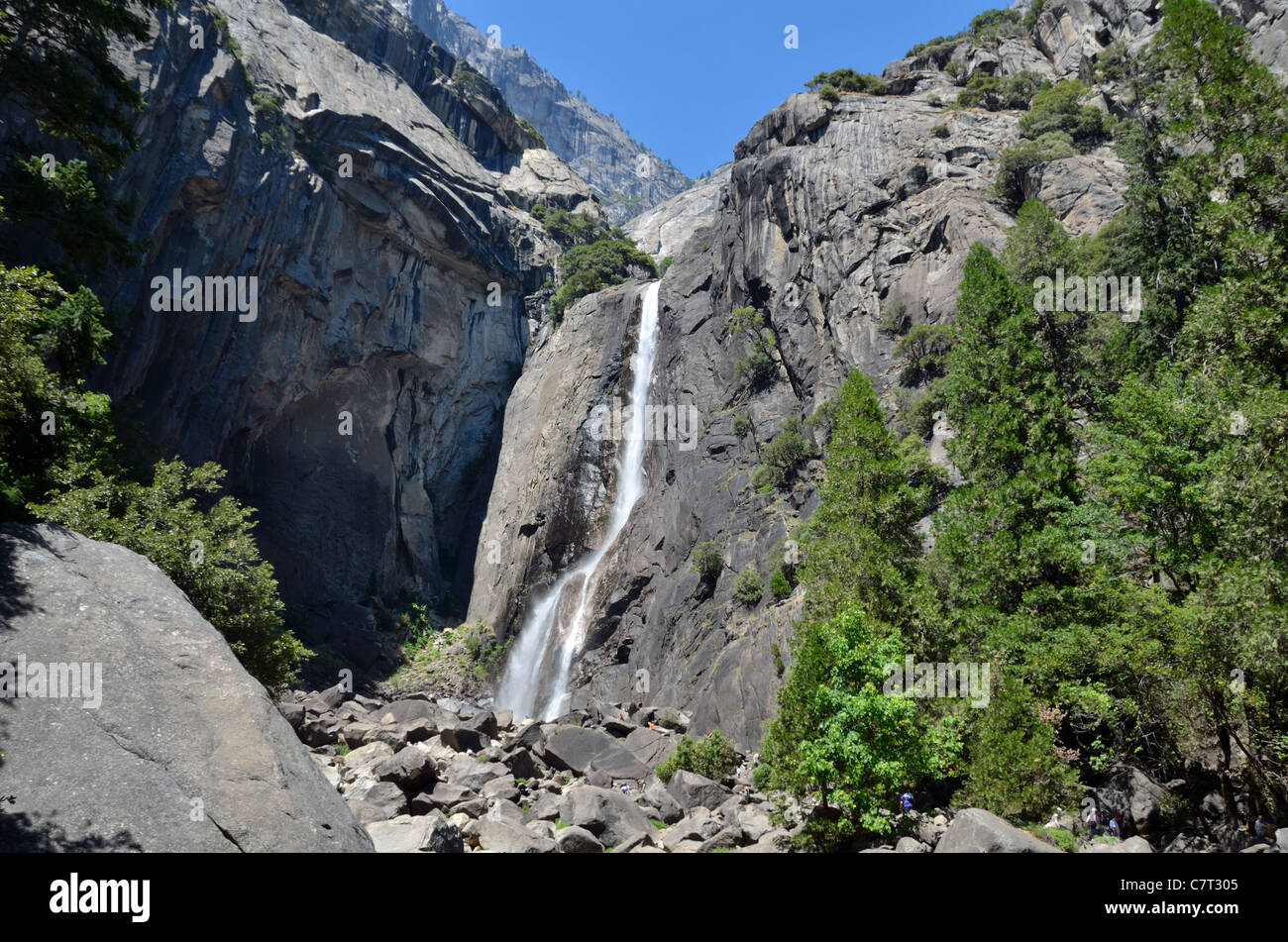 La basse chute Yosemite. Yosemite National Park, California, USA. Banque D'Images