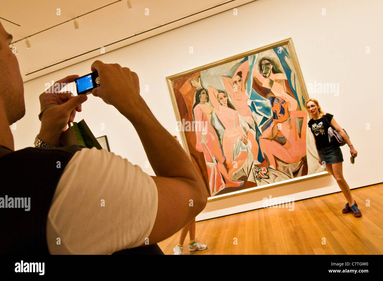 USA, New York, New York, Manhattan, Museum of Modern Art, MOMA, Pablo Picasso peinture 'Les Demoiselles d'Avignon' Banque D'Images