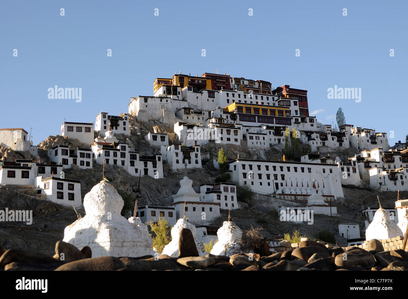Tikse Gompa, Monastère, Tikse, Tiksey, Thiksey, Thiksay. Thiksey, Ladakh, République de l'Inde. Banque D'Images