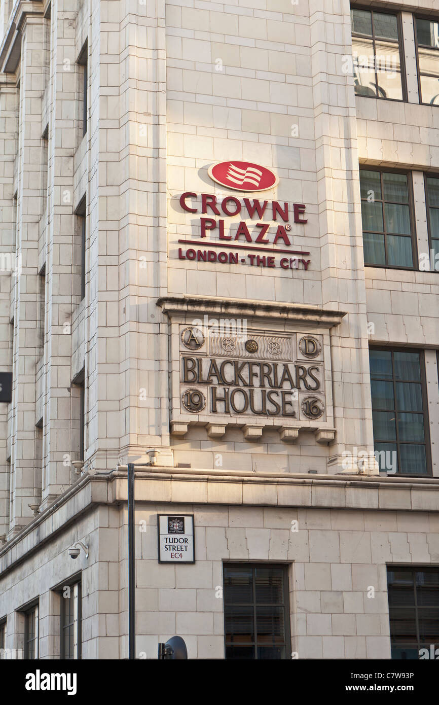 Le Crowne Plaza Hotel à Blackfriars, Londres, Angleterre. Banque D'Images