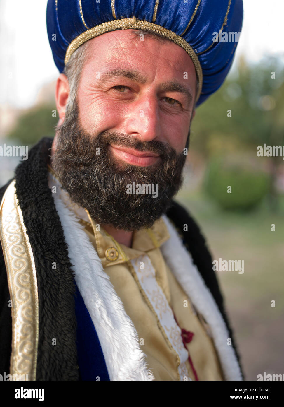 Résultat de recherche d'images pour "photo d'homme turc"