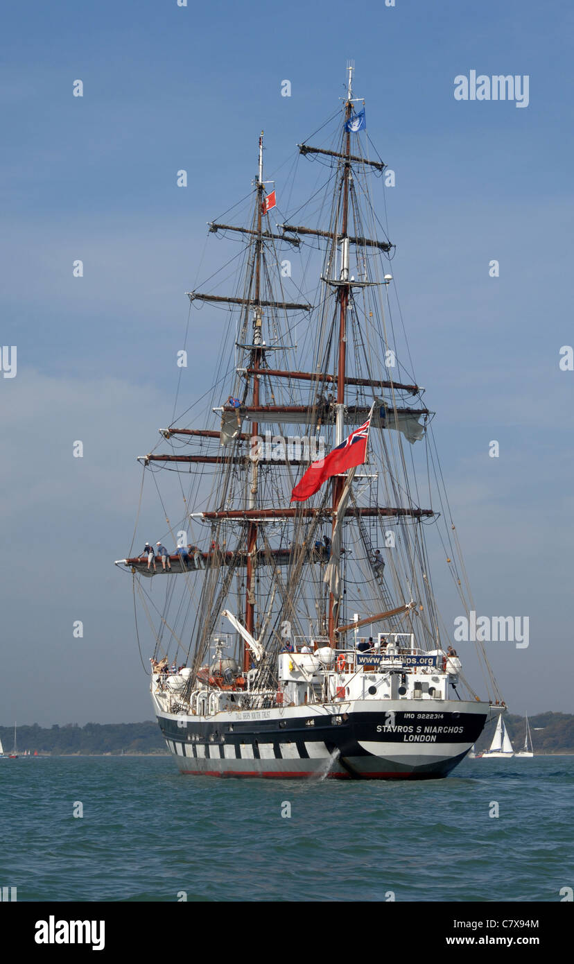 Stern de Stavros S Niarchos en vertu d'un pouvoir à Southampton l'eau. Banque D'Images