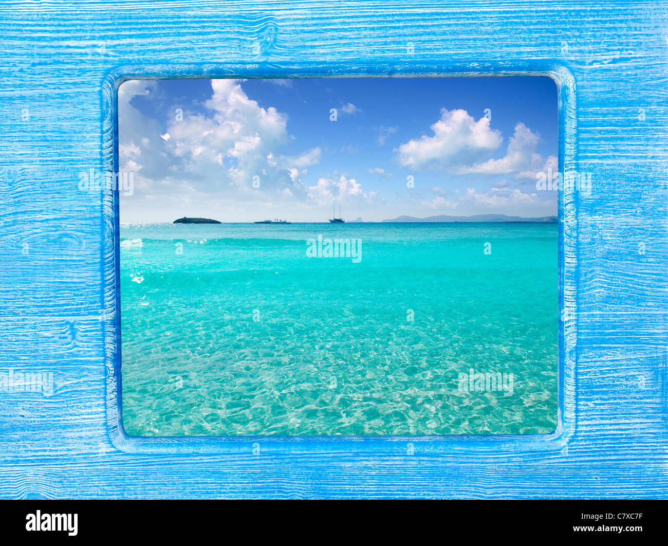 Bois bleu border frame avec Ibiza Formentera beach Banque D'Images