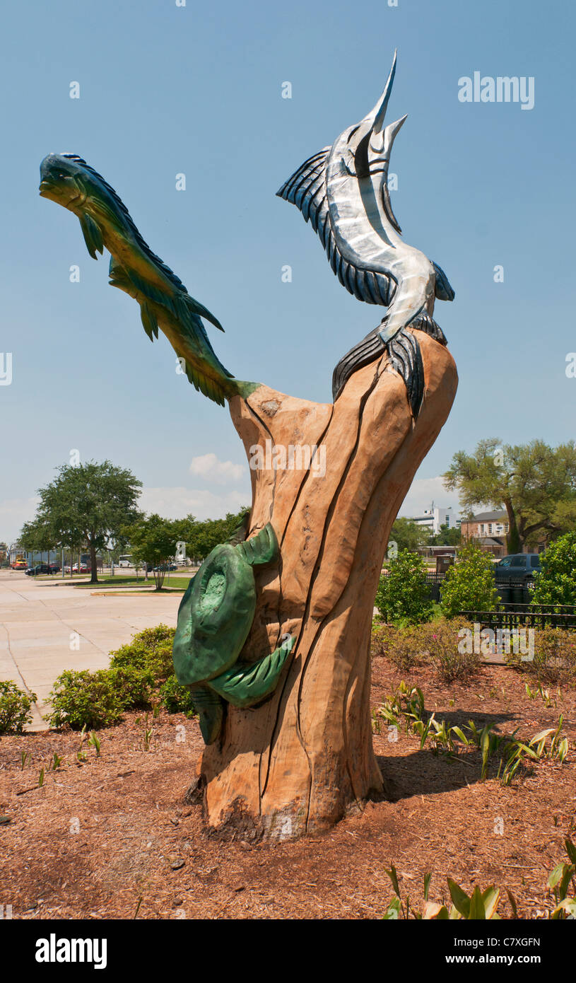 Le Mississippi, Biloxi, sculpture en bois de Marlin Miller, artiste sculpté de tronc d'arbre mort détruit par l'ouragan Katrina Banque D'Images