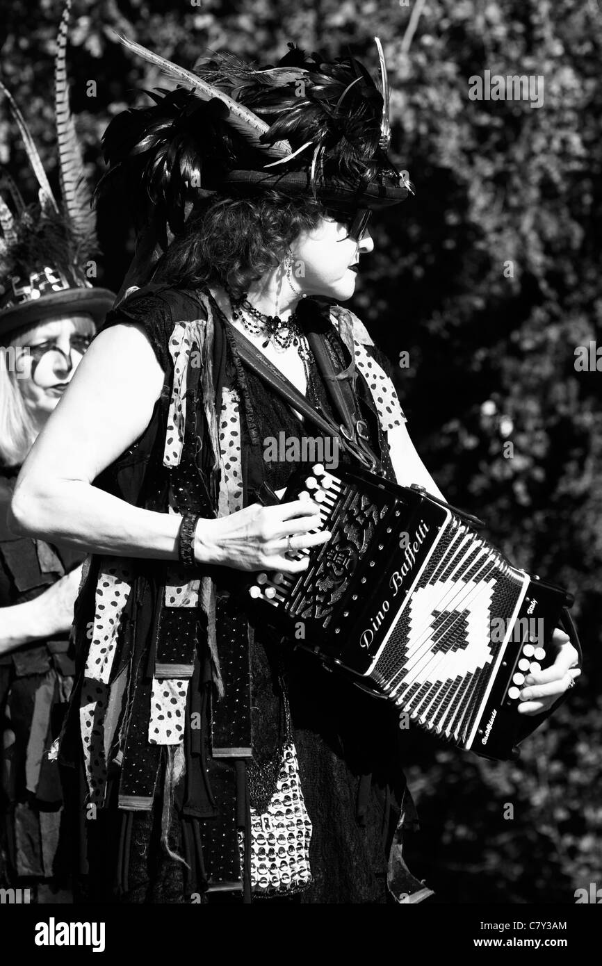 Morris dancer danse folk britannique Armaleggan Banque D'Images