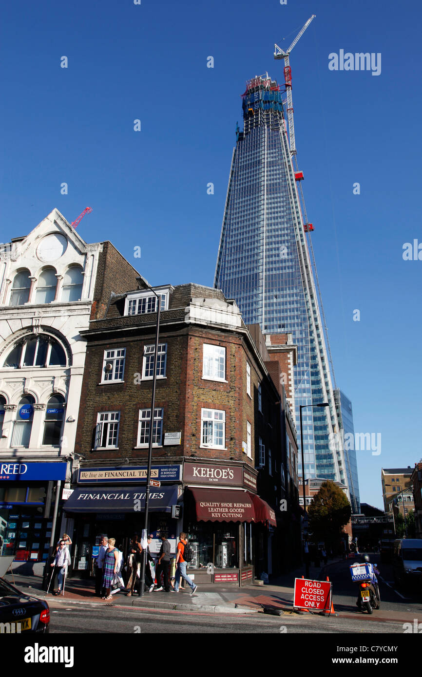Le gratte-ciel Shard bâtiment en construction à London Bridge, Londres, Angleterre Banque D'Images
