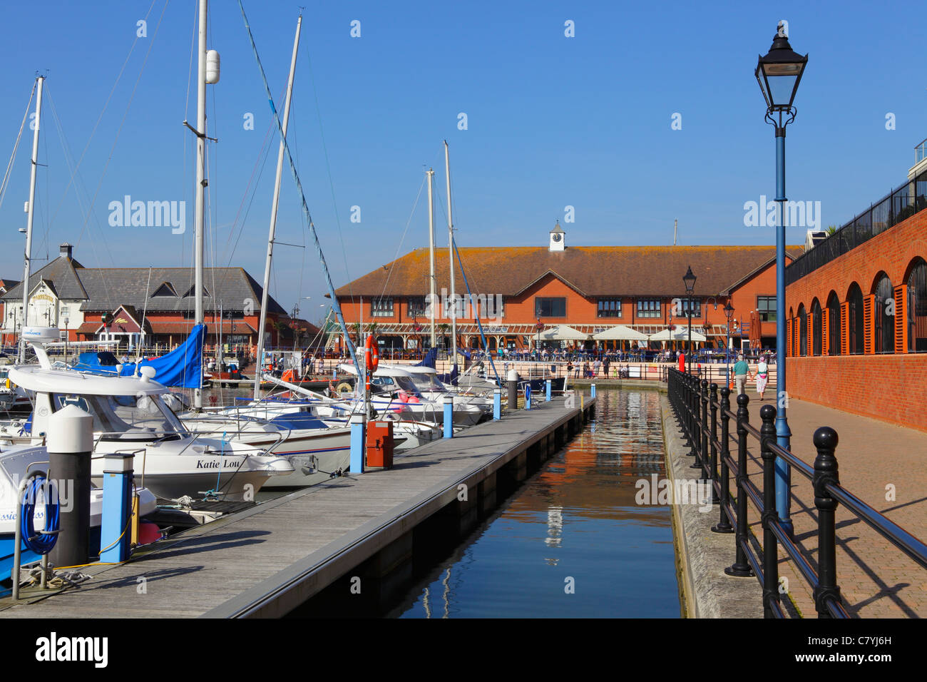 Eastbourne Sovereign Harbour East Sussex England UK GO Banque D'Images