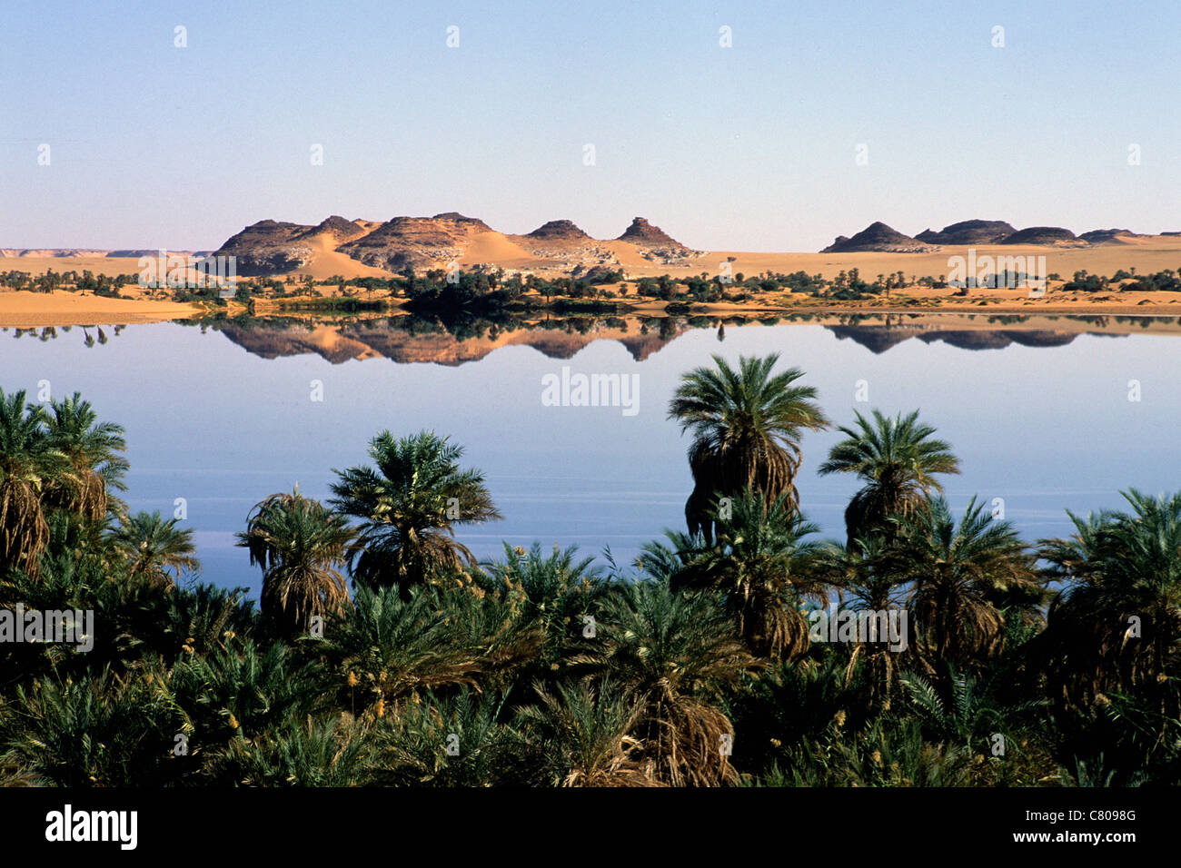 L'Afrique, Tchad, Ounianga Serir, Ljc lake Banque D'Images