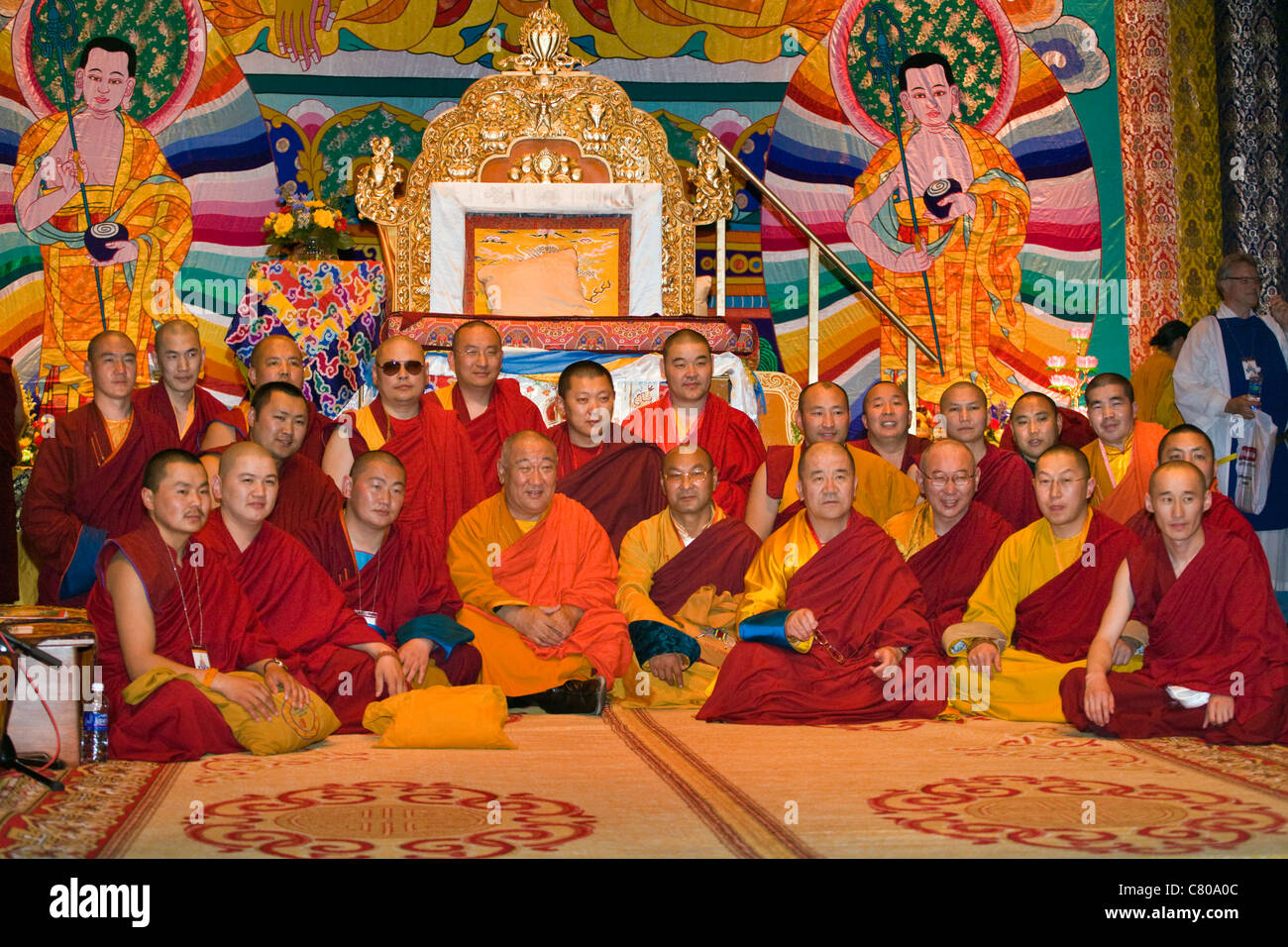 Moines tibétains participent à un enseignement du dalaï-lama tibétain parrainé par le Centre culturel de Mongolie - Bloomington, Indiana Banque D'Images