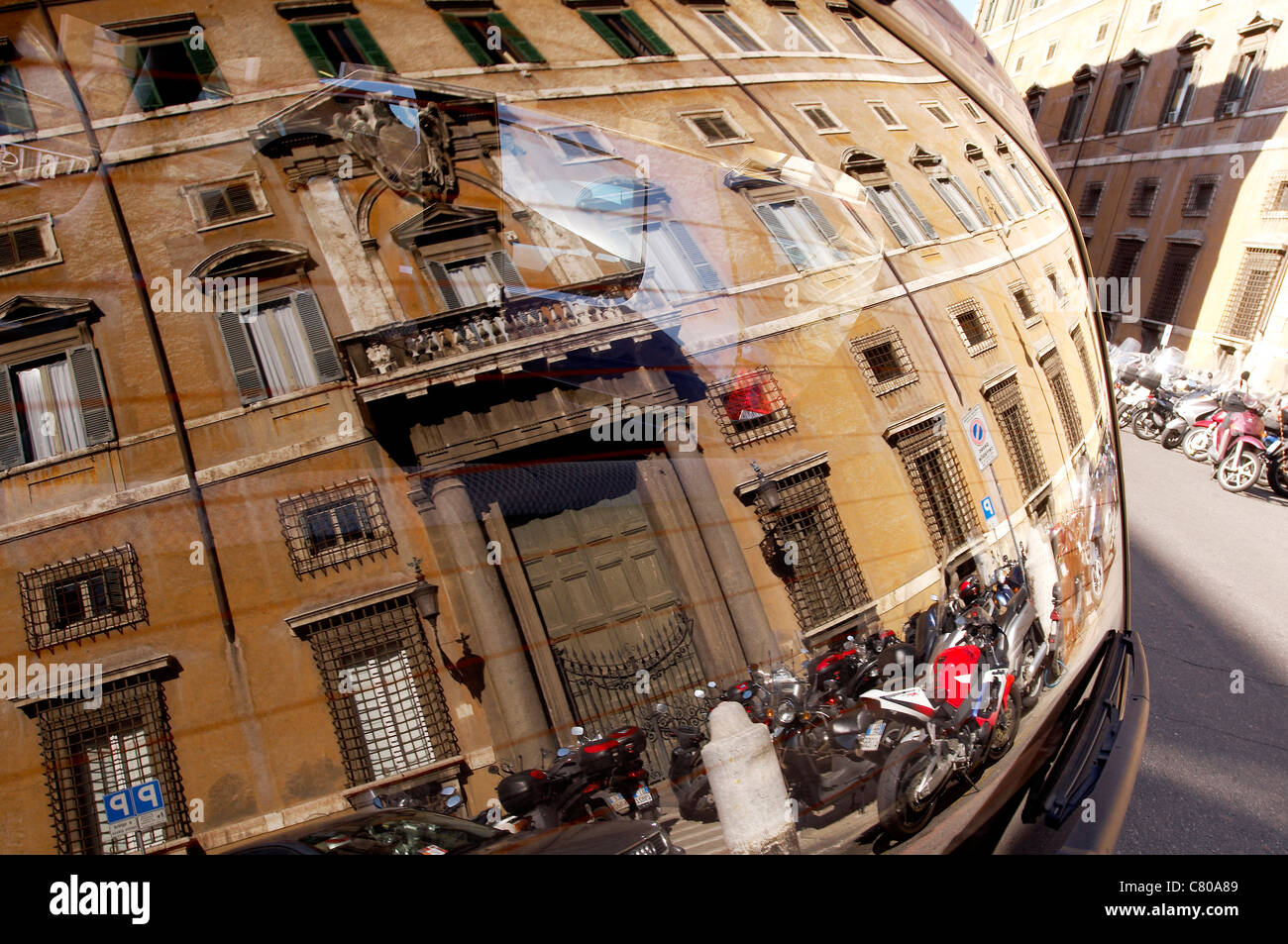 L'Italie, Lazio, Rome, Piazza Borghese Banque D'Images