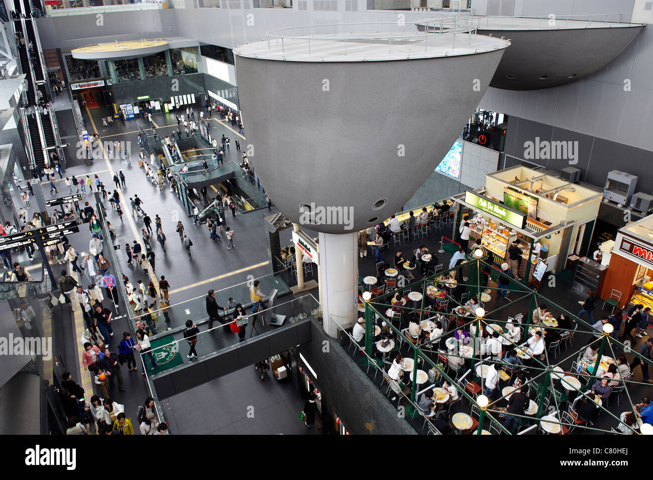Le Japon, Kyoto, Central Railroad Station. Banque D'Images