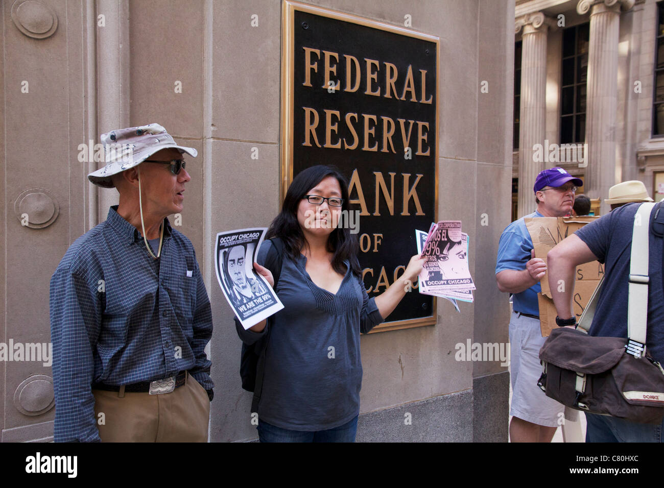 Manifestants devant la Banque fédérale de réserve. Chicago, Illinois. Banque D'Images