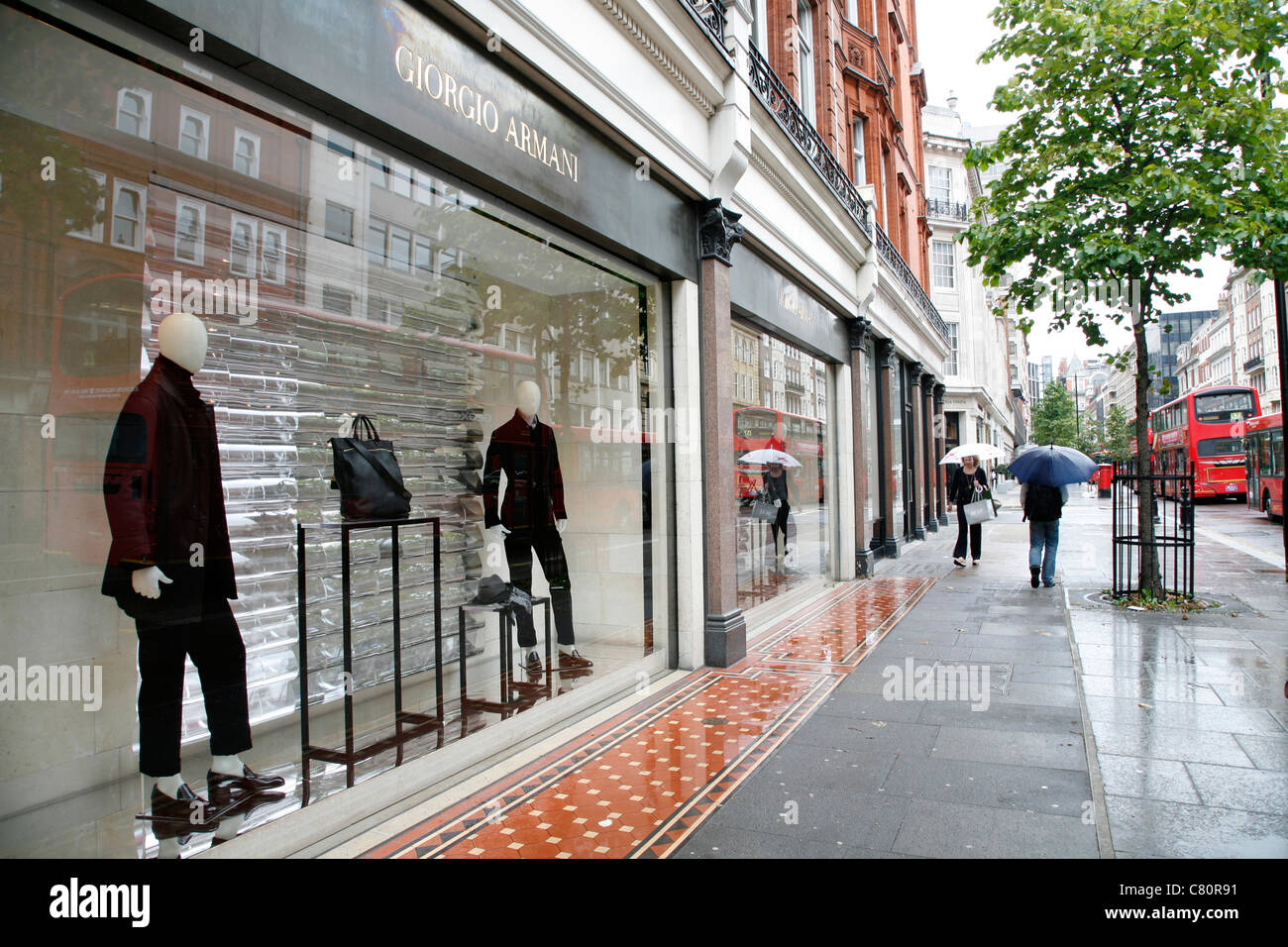 Giorgio Armani shop sur Sloane Street Knightsbridge London UK Photo Stock Alamy