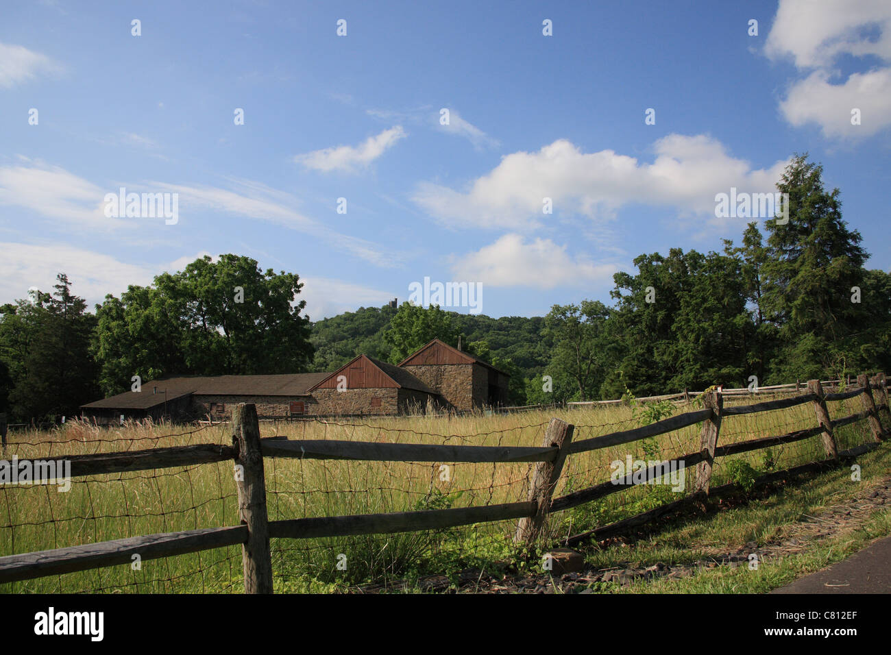 Ancienne grange à Thomas Neely Farm dans le comté de Bucks, Pennsylvanie Banque D'Images