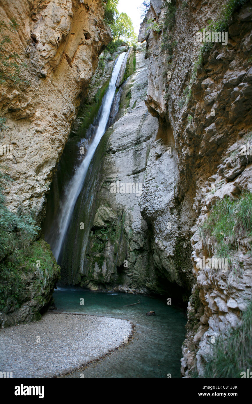 Chute de la Druise, chute d'eau, Ansage, Drôme, France Banque D'Images