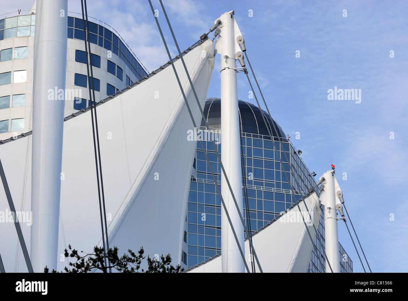 Voiles de Canada Place avec l'hôtel Pan Pacific, à l'arrière-plan Banque D'Images