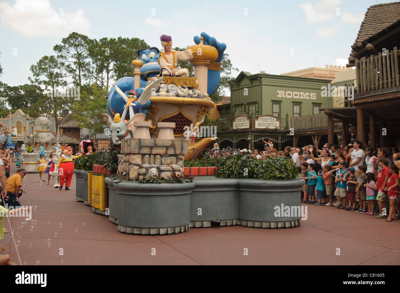 Célébrer un rêve viennent vrai parade float Aladdin Magic Kingdom Banque D'Images