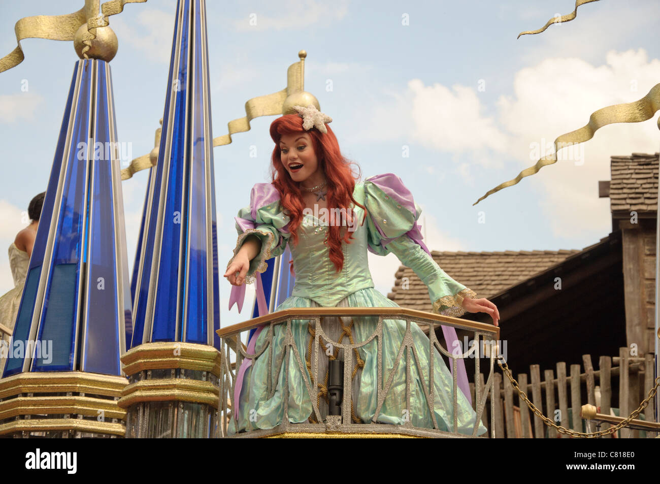 Walt Disney World Florida Magic Kingdom célébrer un rêve viennent vrai parade Ariel la petite sirène Banque D'Images