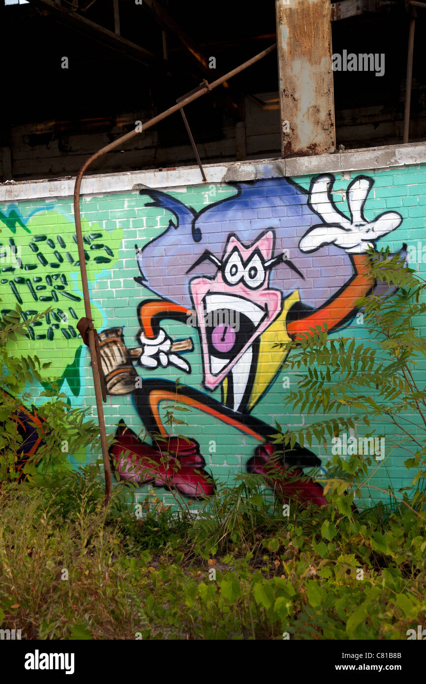 Graffiti sur Detroit Michigan USA bâtiment vacant Banque D'Images