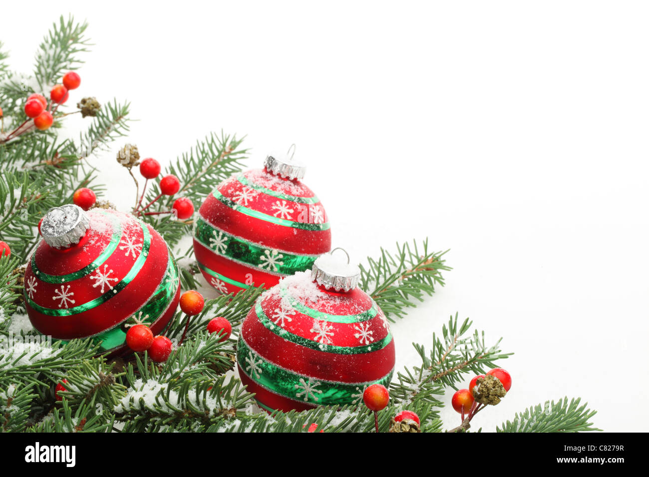 Ornements de Noël dans les flocons. Banque D'Images