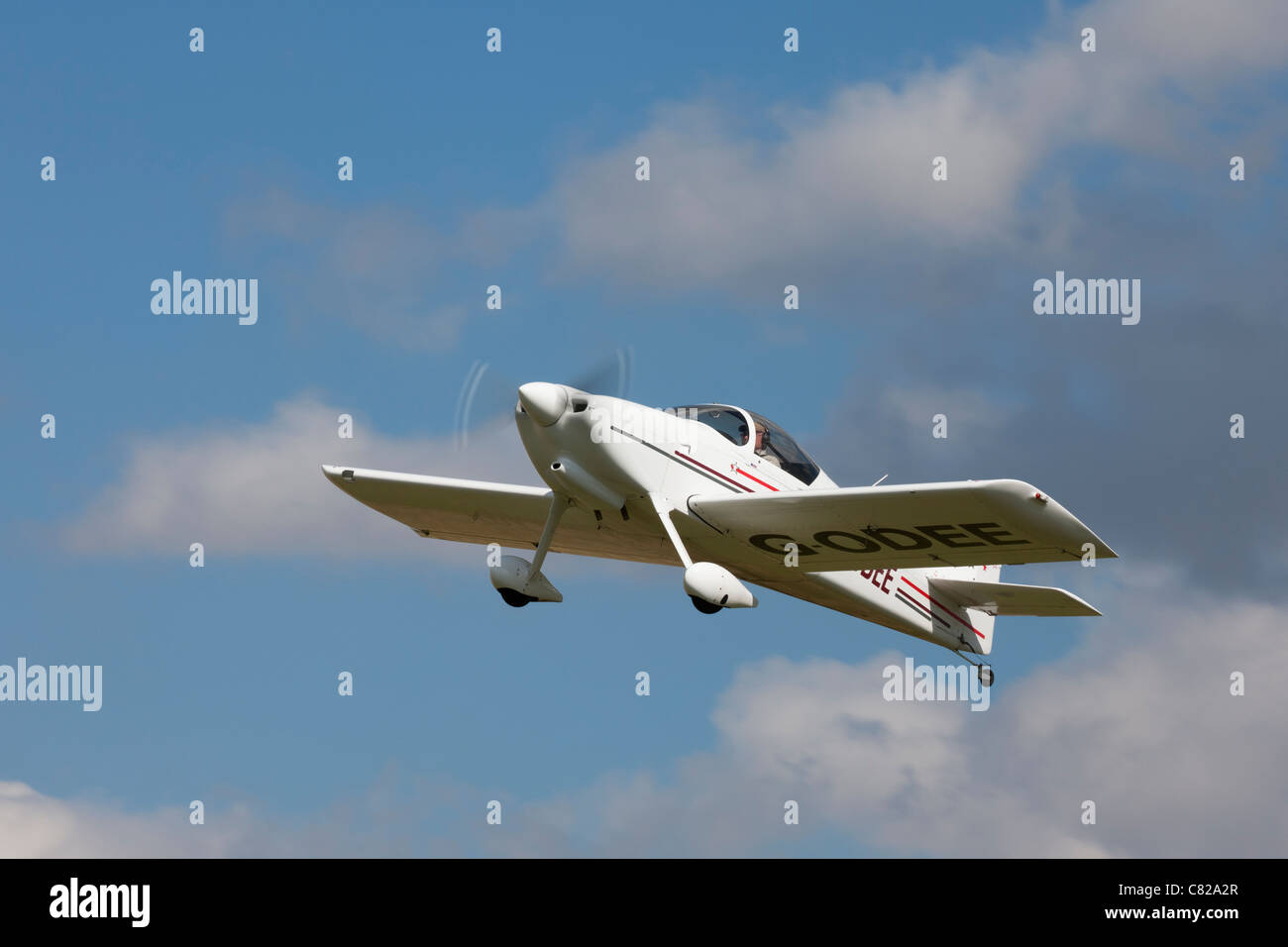 Cars RV-6 G-ODEE en vol Banque D'Images
