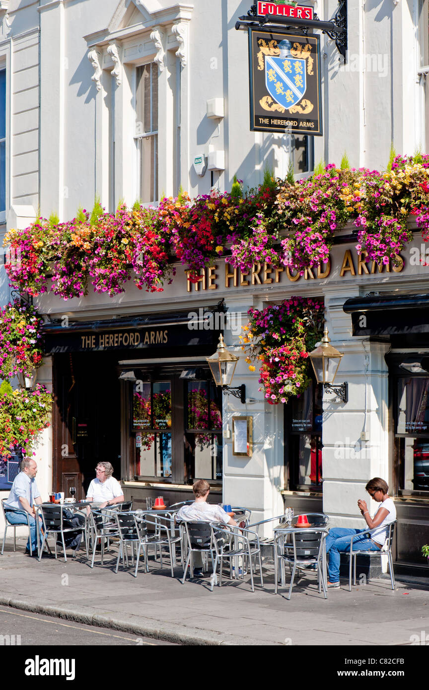 Pub sur Gloucester Road, SW7, Londres, Royaume-Uni Banque D'Images