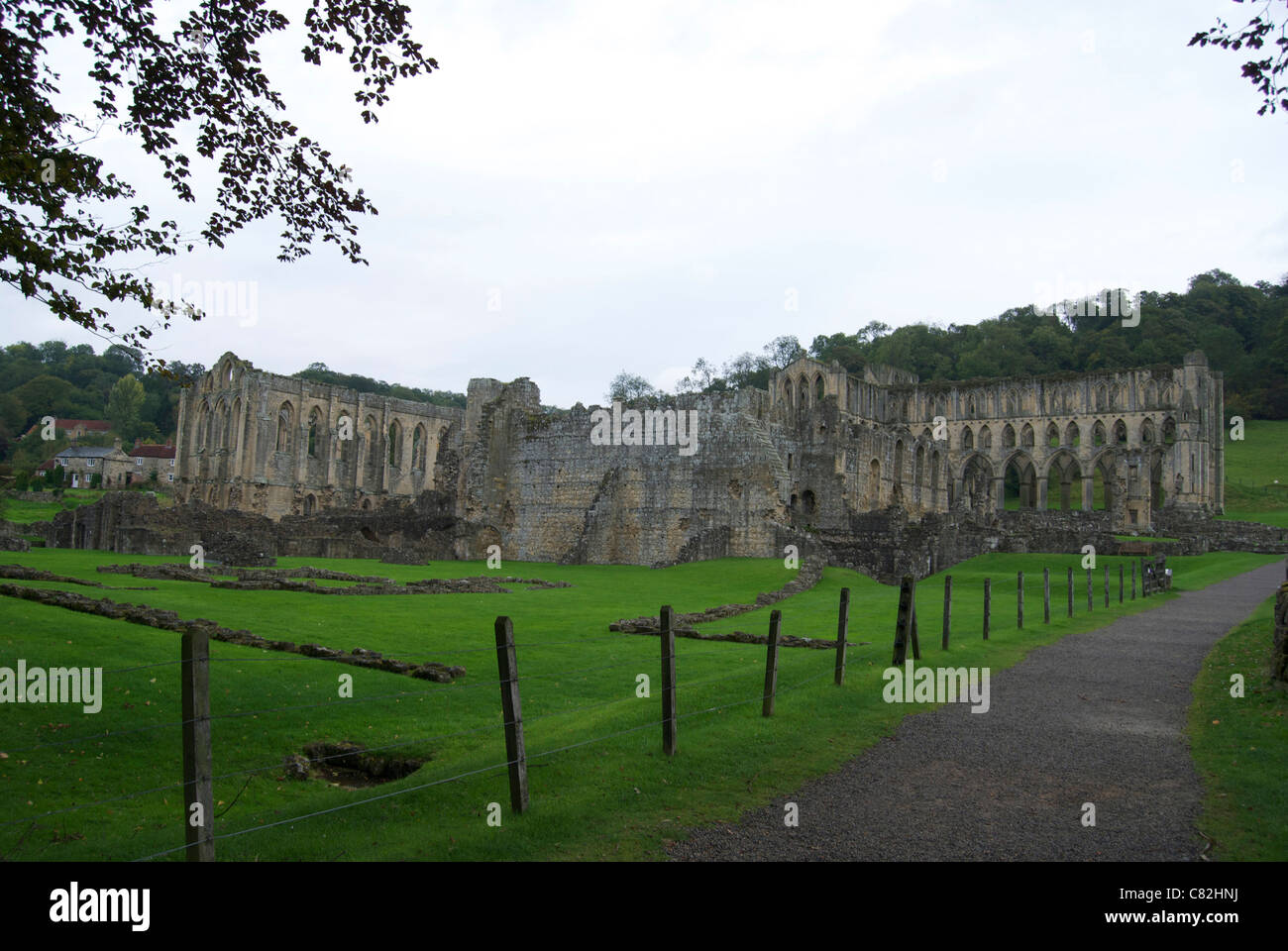 Voir l'abbaye de Rievaulx Yorkshire Banque D'Images