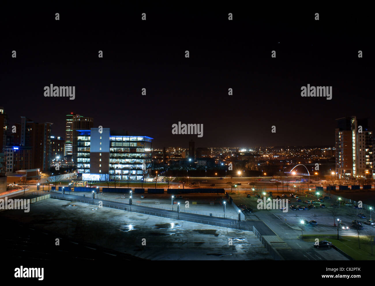 Leeds Cityscape at night Banque D'Images