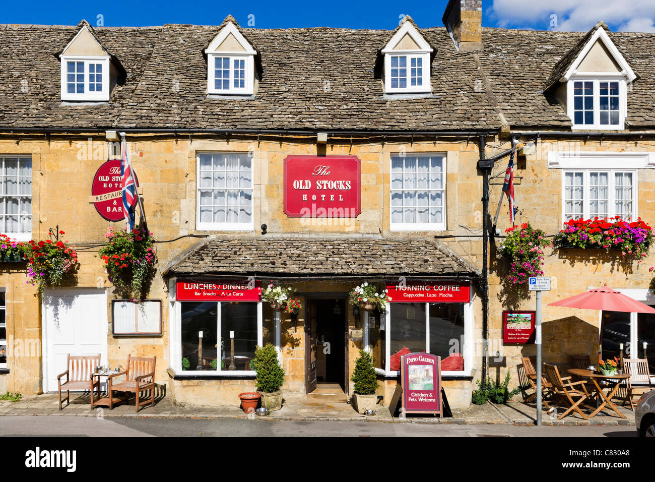 Les vieux stocks Hotel, Stow-sur-le-Monde, Gloucestershire, England, UK Banque D'Images