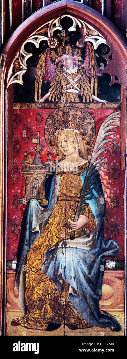 Ranworth, Norfolk, jubé, Sainte-barbe tenant une tour du château médiéval anglais, panneau peint peintures peinture écrans Banque D'Images