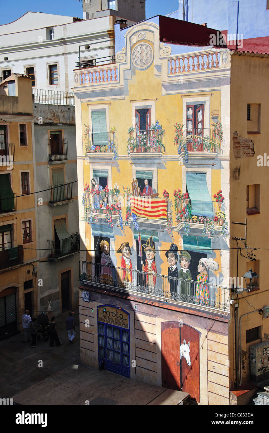 Photo murale sur l'immeuble, Plaça dels Sedassos, Vieille Ville, Tarragona, Costa Dorada, province de Tarragone, Catalogne, Espagne Banque D'Images