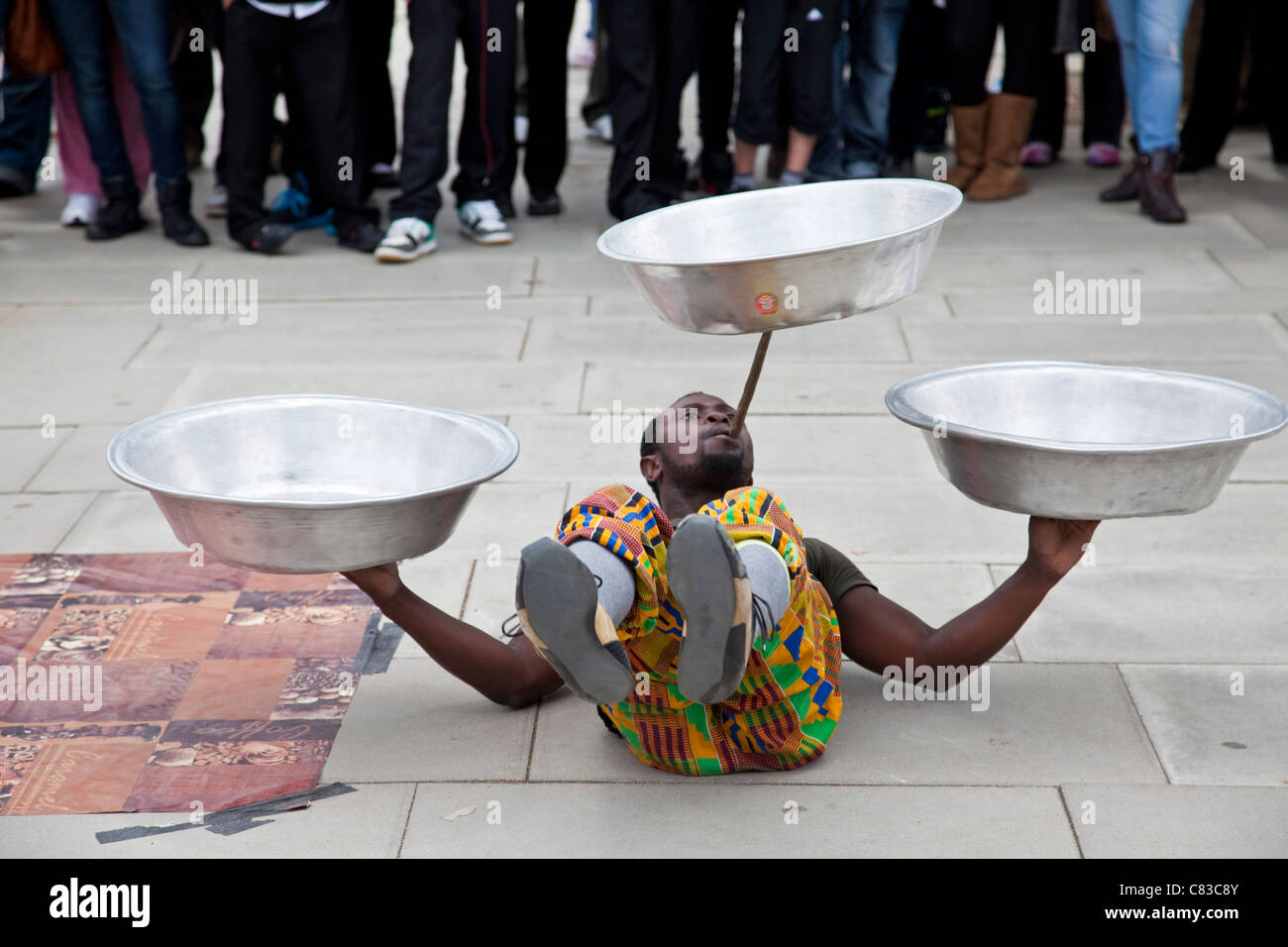 Artiste de rue, le South Bank, Londres, Angleterre Banque D'Images