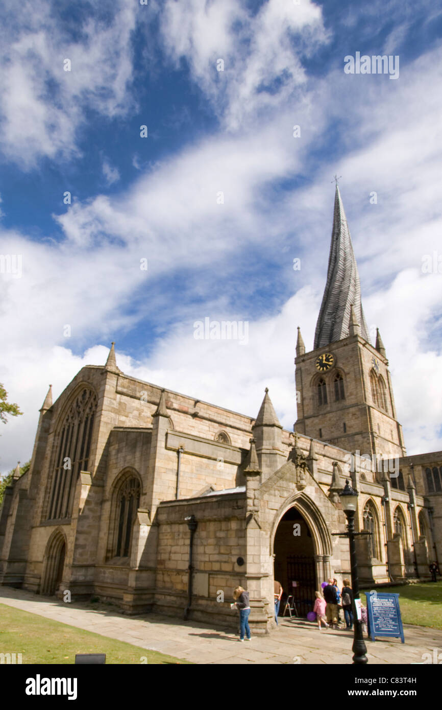 L'église paroissiale de Sainte Marie et tous les Saints Chesterfield Derbyshire Banque D'Images