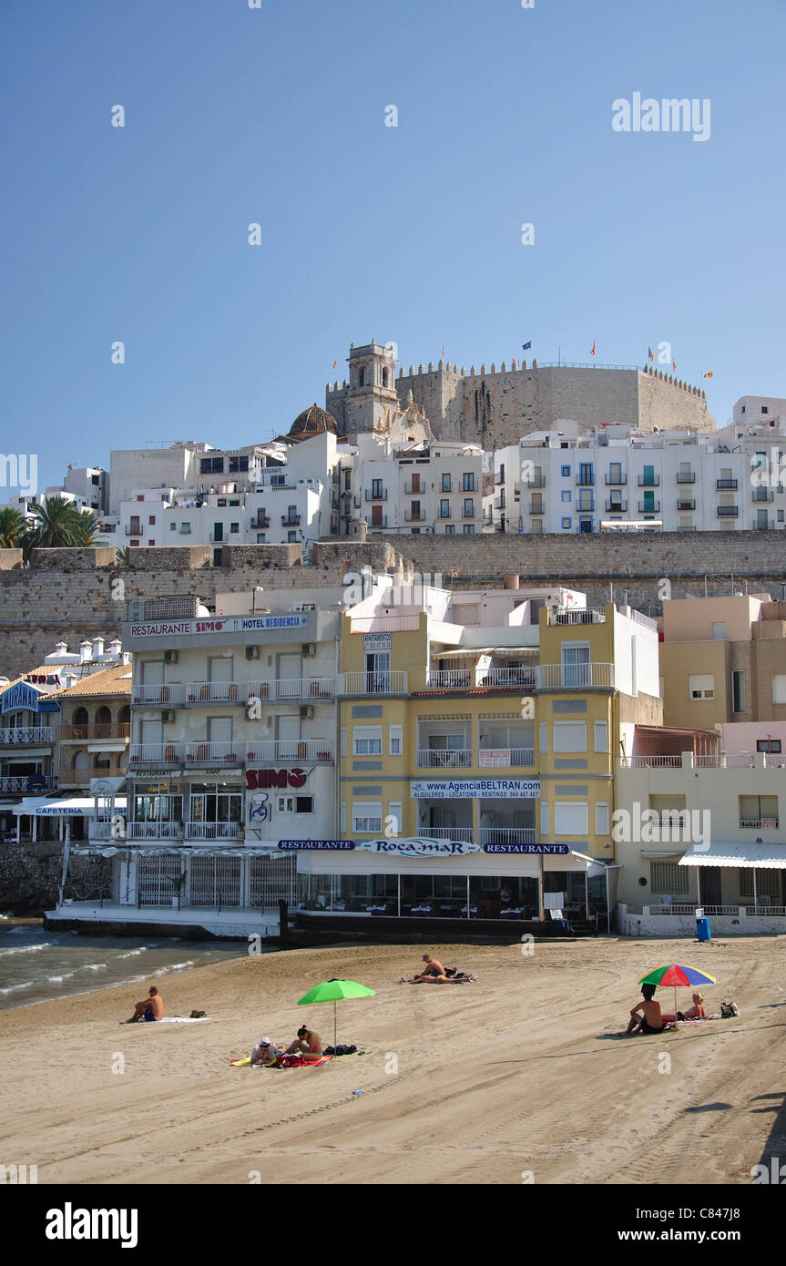 Vieille ville de Playa Norte de Peñíscola, Peníscola, Costa del Azahar, Province de Castellón, Communauté Valencienne, Espagne Banque D'Images