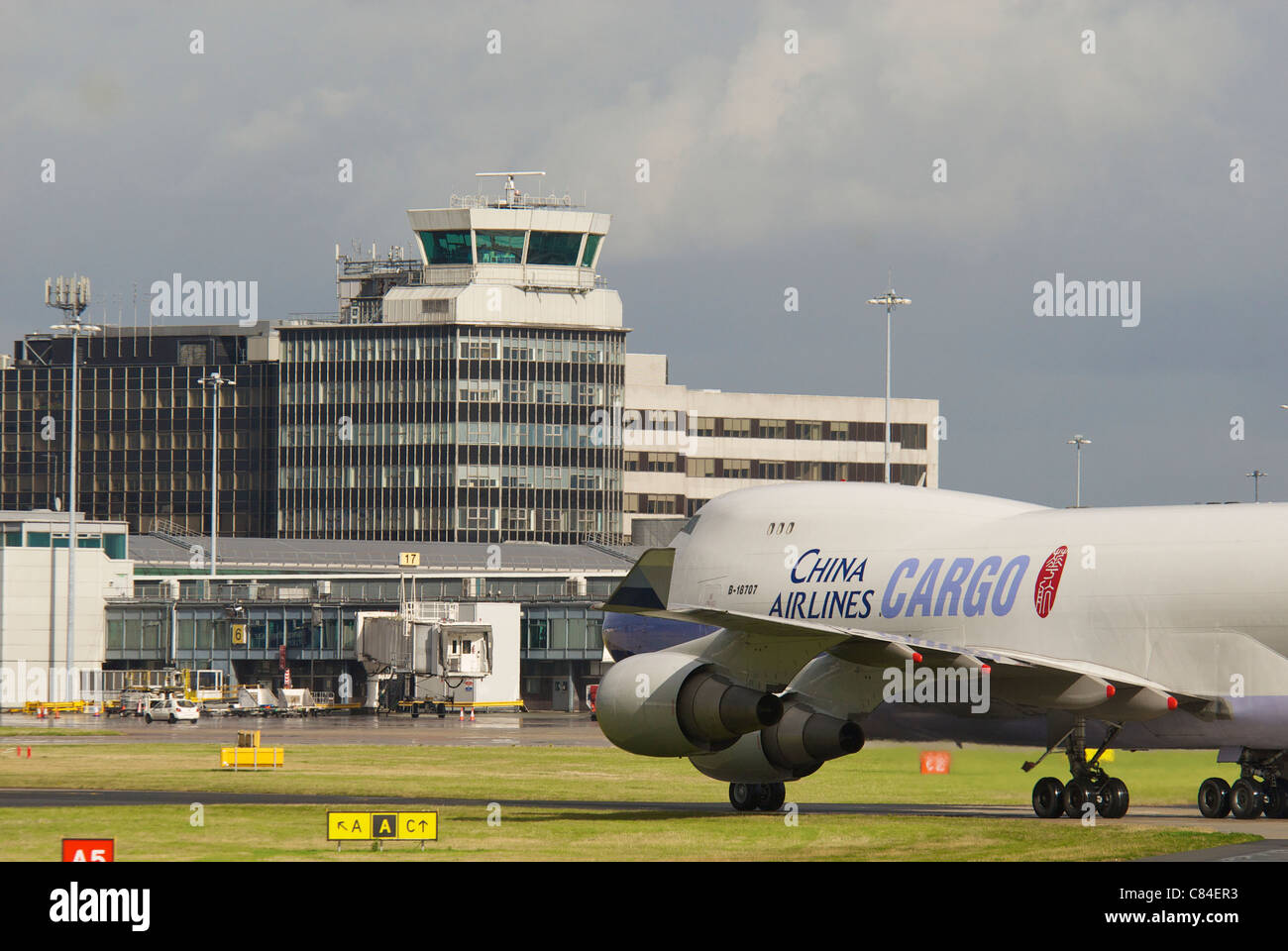 China Airlines Boeing 747 jumbo cargo à l'aéroport de Manchester. Banque D'Images