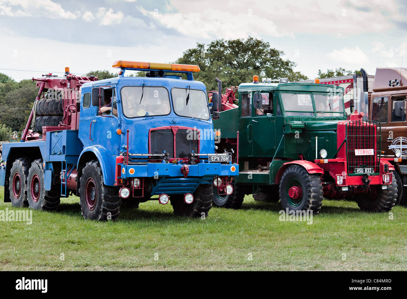 Vieux camions sur l'affichage à l'Rudgwick juste à vapeur Banque D'Images