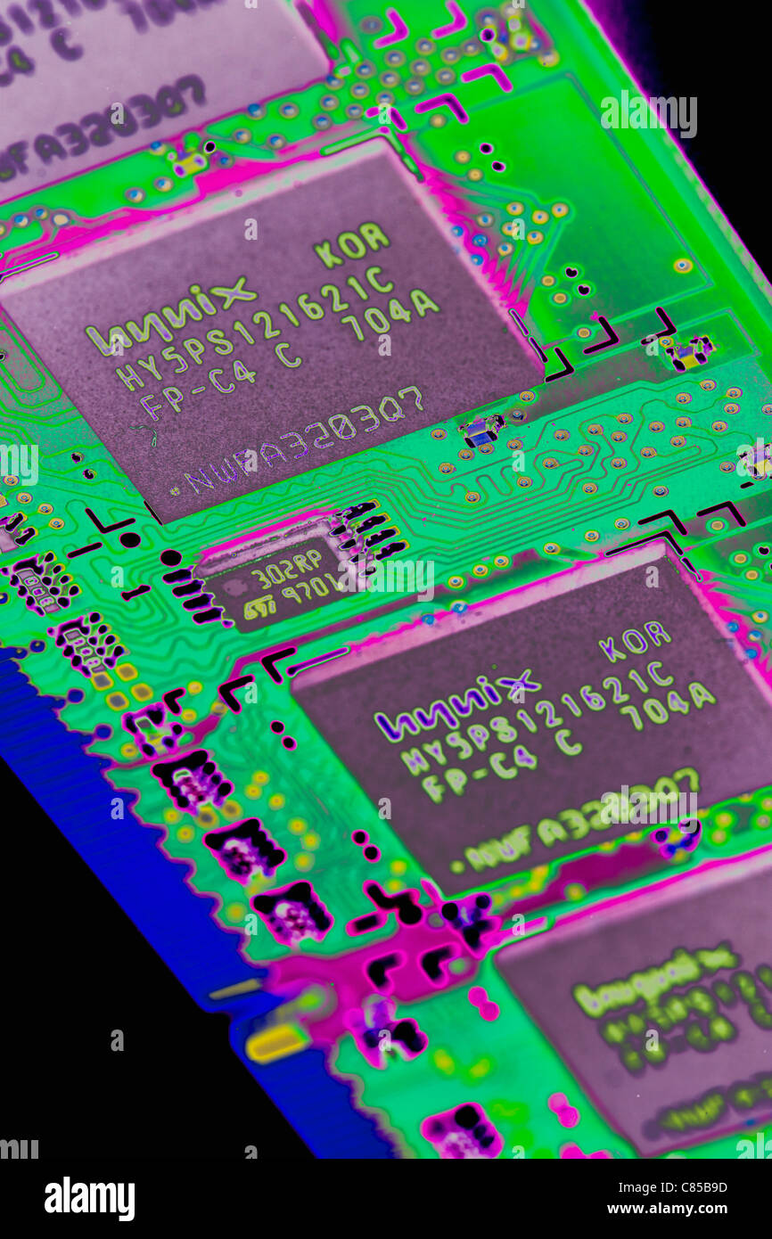 Une image colorisée d'un composant de l'ordinateur Banque D'Images