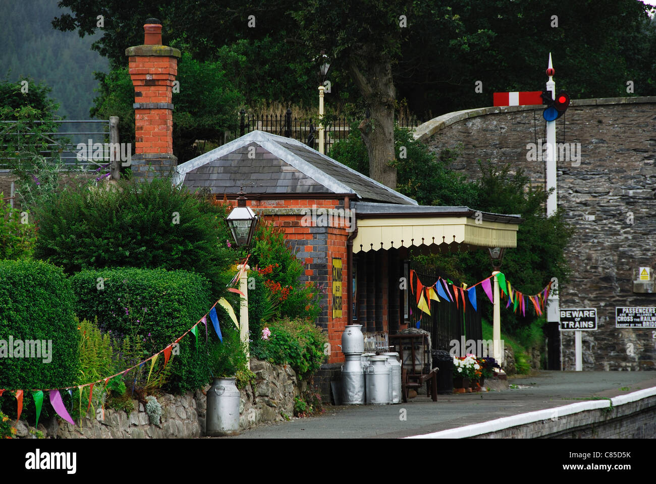 Carrog Llangollen sur la station de chemin de fer à vapeur du nord du Pays de Galles, Royaume-Uni Banque D'Images