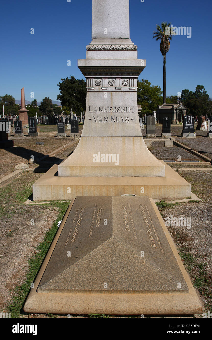 LANKERSHIN & VAN NUYS CIMETIÈRE SHOWMEN'S REST AU EVERGREEN MEMORIAL PARK BOYLE HEIGHTS LOS ANGELES CALIFORNIA USA 08 Banque D'Images