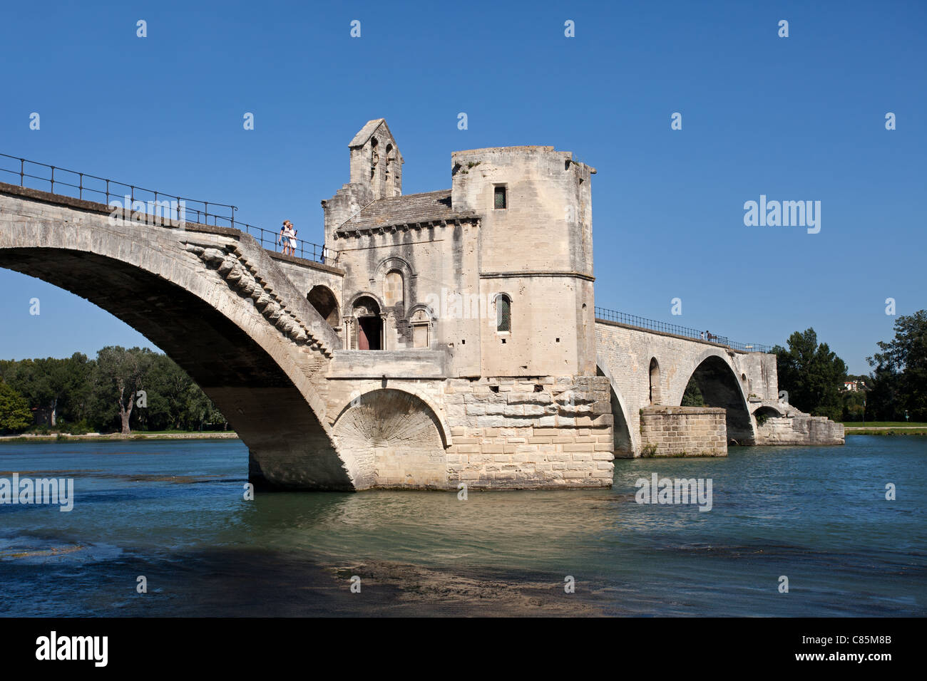 Avignon : Pont d'Avignon (Pont St-Bénézet) : Chapelle Banque D'Images