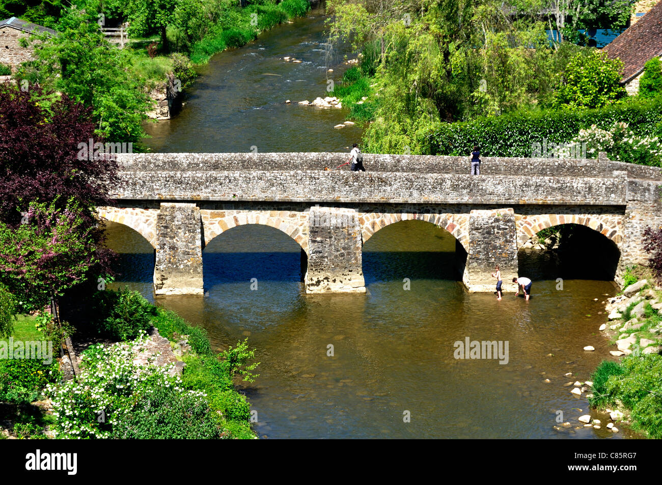 St Céneri le Gérei : village classé plus beaux villages de France(Orne, France). Banque D'Images