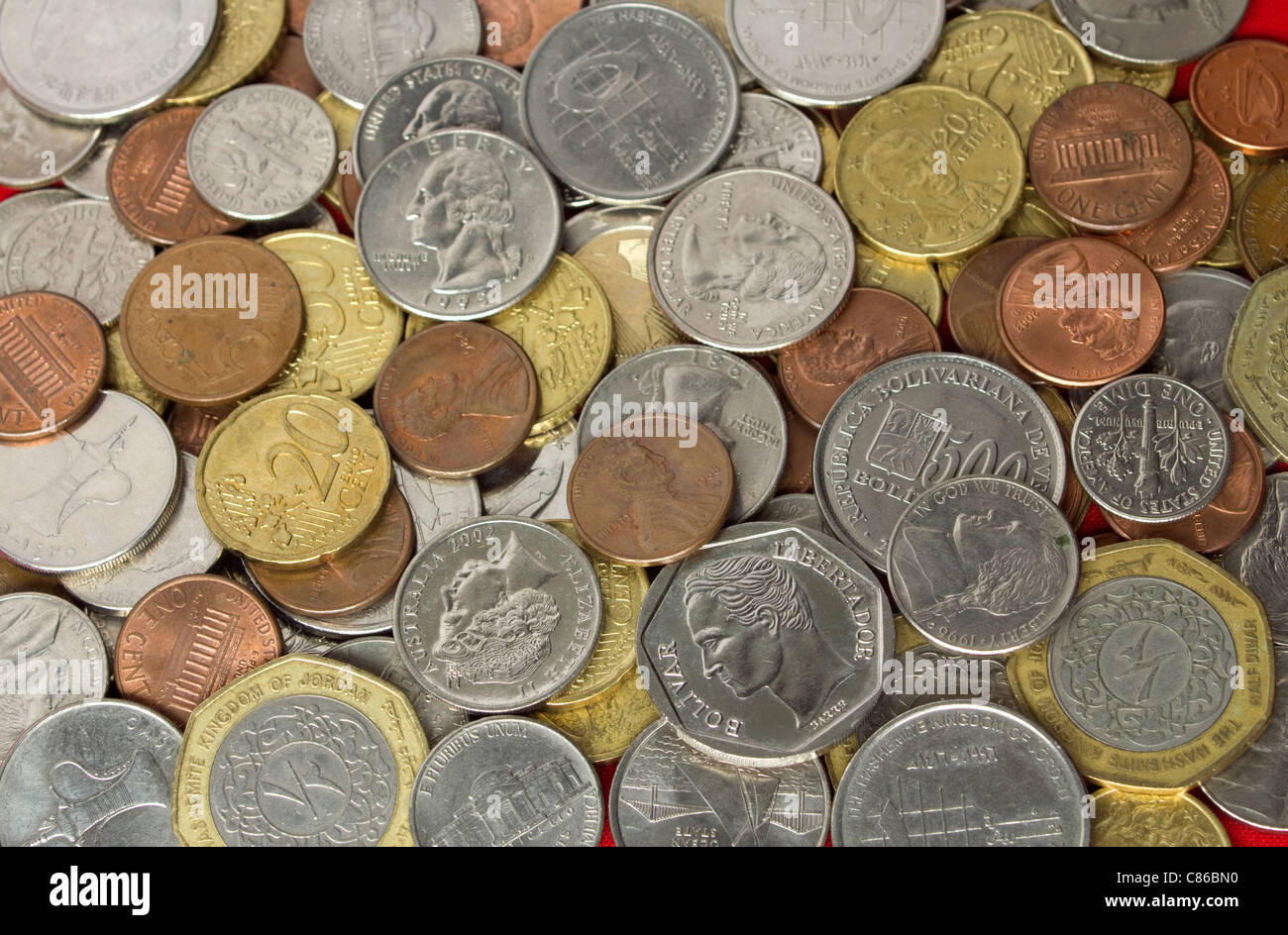Pièces de monnaie et des pièces de monnaie de billet Banque D'Images