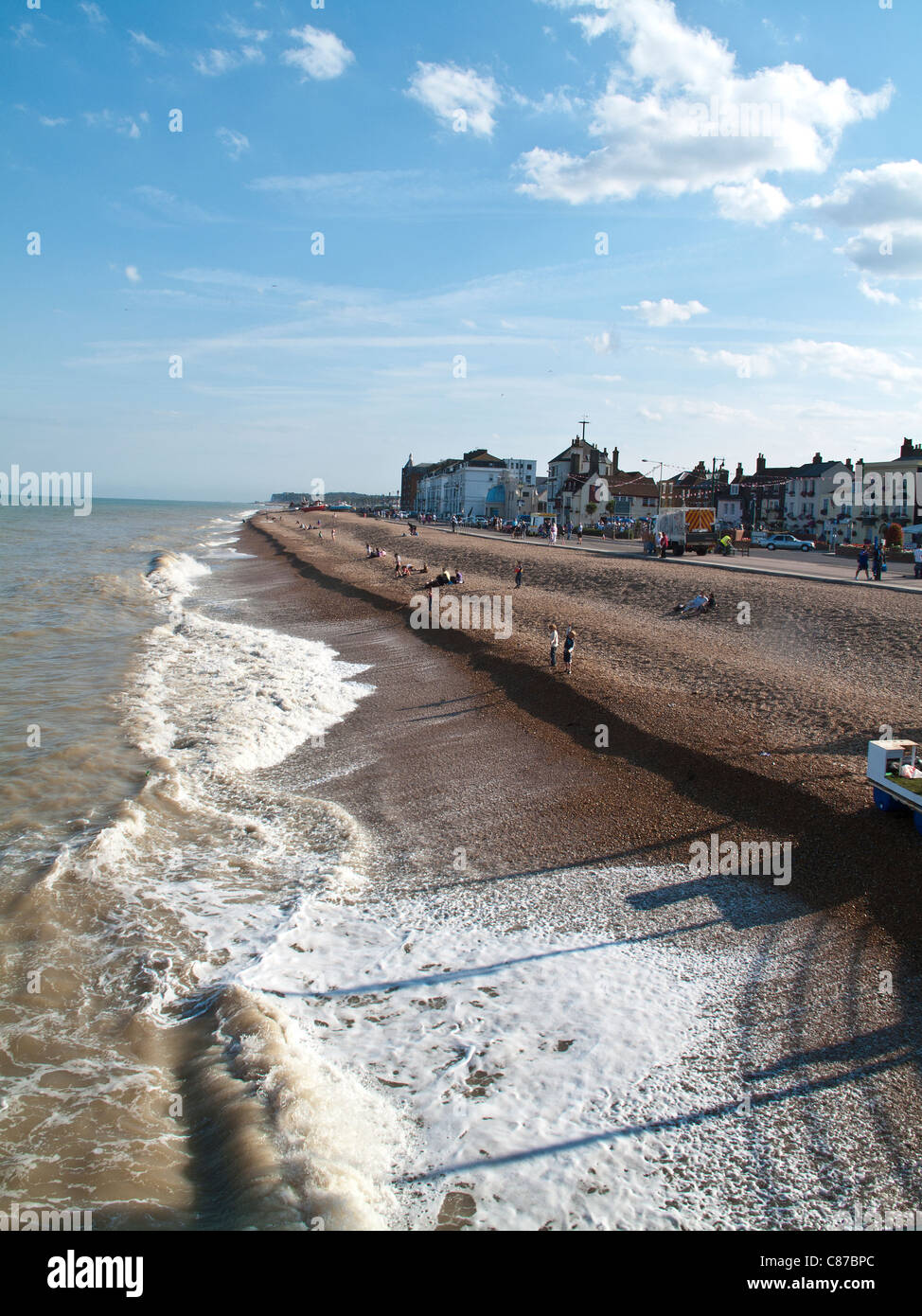 Journée d'été en UK ville côtière de traiter dans le Kent Banque D'Images