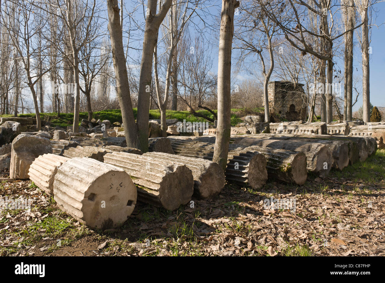 Colonnes en attente de restauration au Aphrodisias open air museum, Aydin, Turquie Banque D'Images