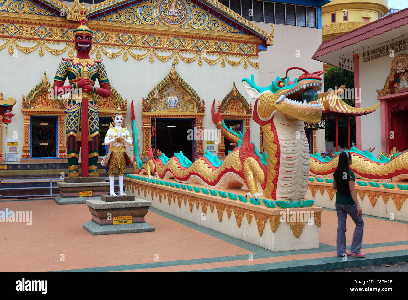 Gardiennage à Wat Chayamangkalaram temple des serpents, Penang, Malaisie Banque D'Images