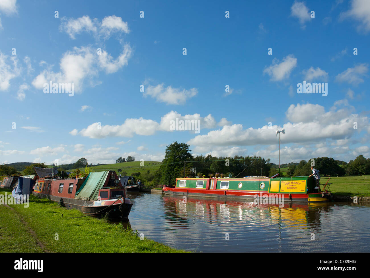 Canal Leeds-Liverpool près de Gargrave, Northb] Yorkshire, Angleterre Royaume-uni Banque D'Images