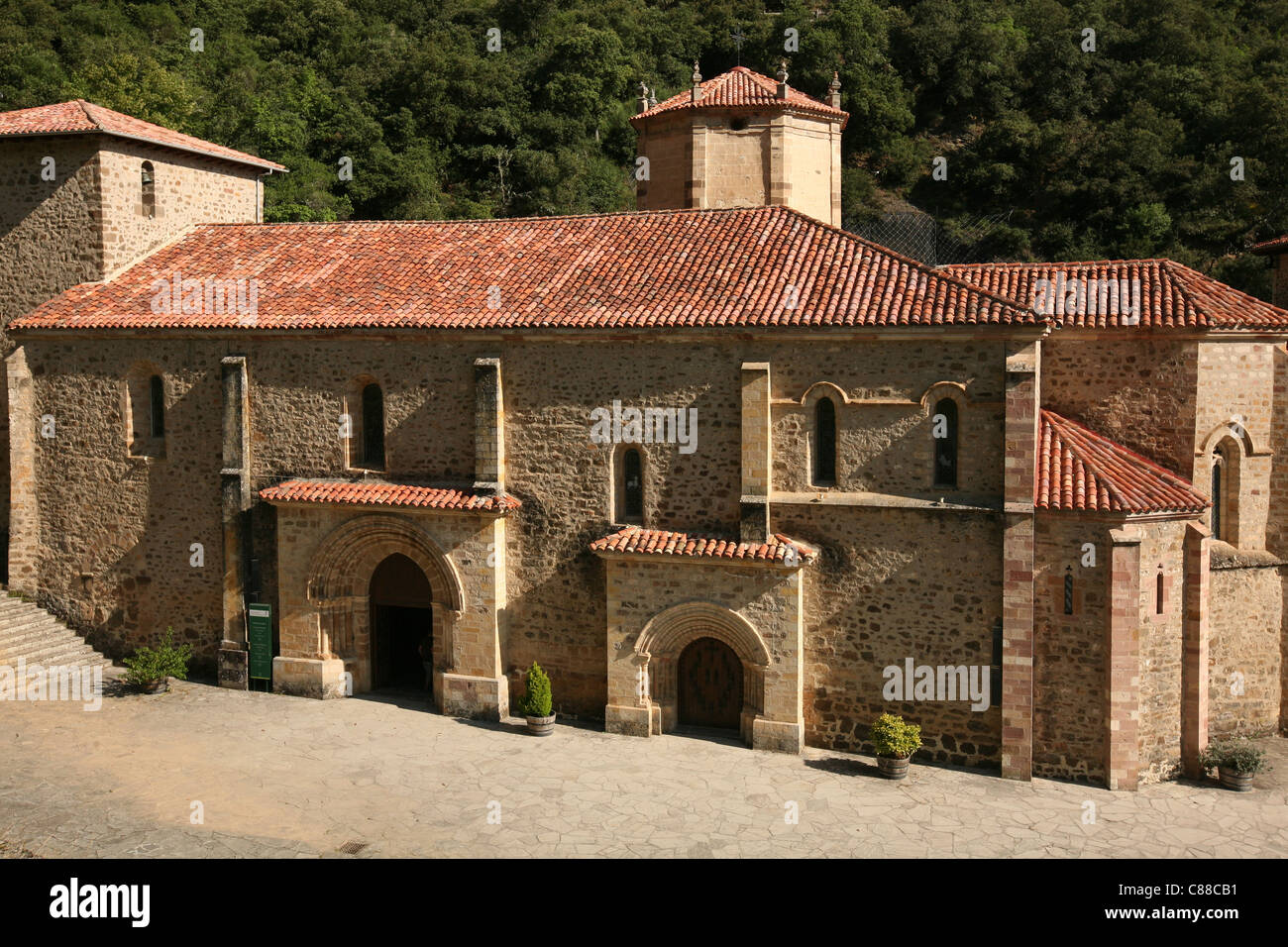 Monastère de Santo Toribio de Liebana près de Santander en Cantabrie, Espagne. Banque D'Images