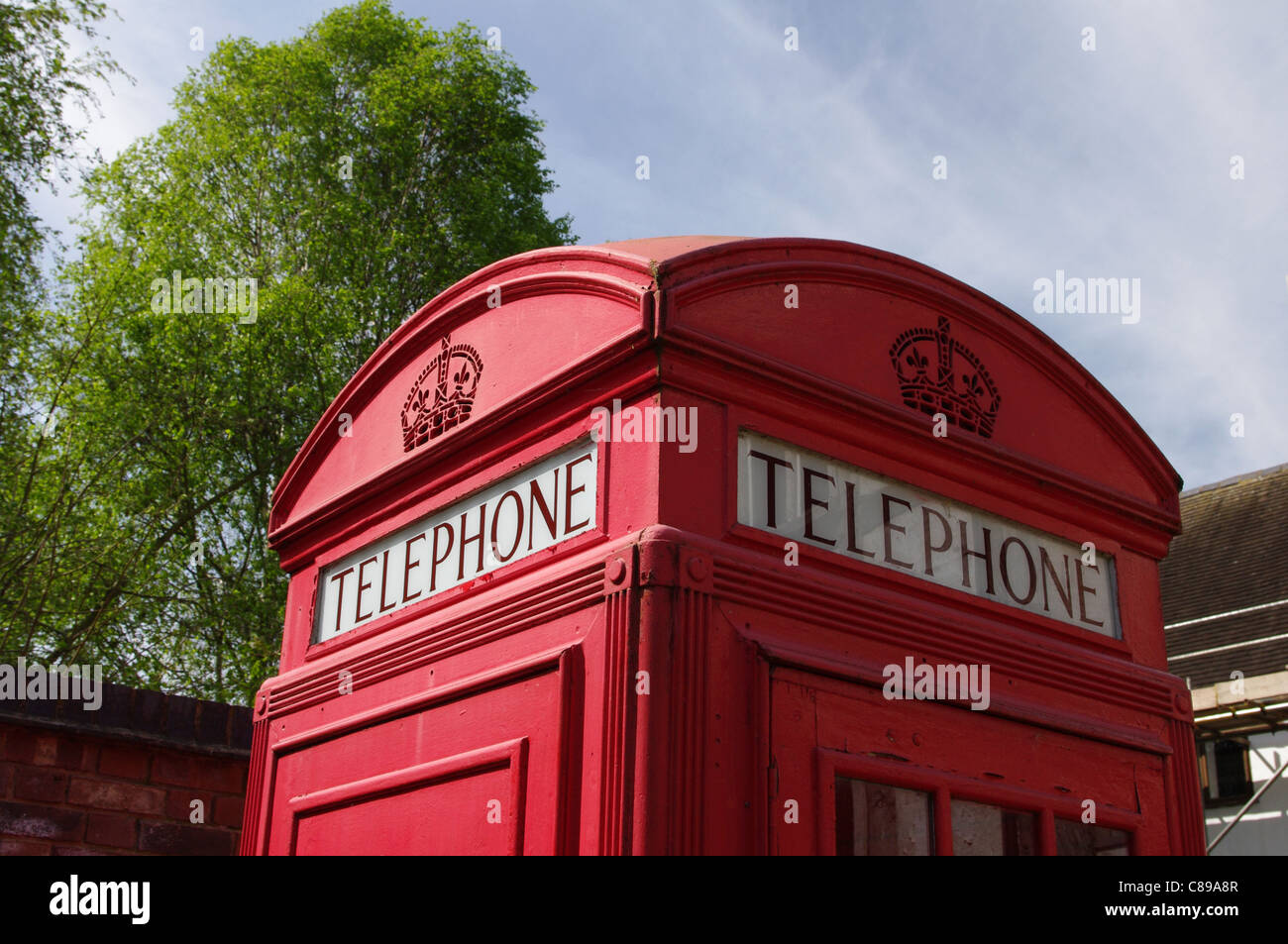 Haut de cabine téléphonique rouge, Musée d'Avoncroft des bâtiments, Bromsgrove Banque D'Images